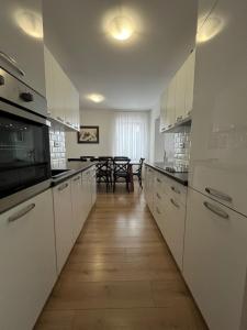 Køkken eller tekøkken på Island view 1