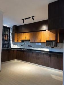 Fotografie z fotogalerie ubytování Luxe homes v destinaci Kampala