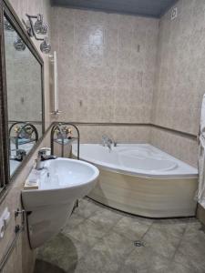 Ένα μπάνιο στο GX Hotel