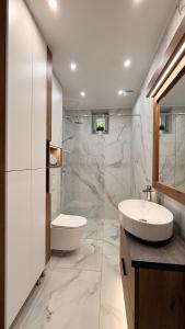 Ένα μπάνιο στο CasaBruno Vendégház Celldömölk