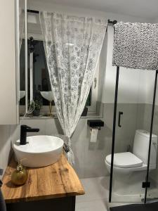 Ένα μπάνιο στο Diamond Suite +1 φωτογραφίες