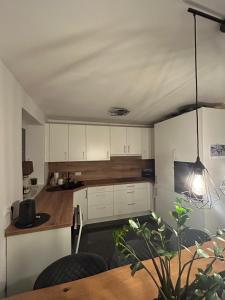 Η κουζίνα ή μικρή κουζίνα στο Diamond Suite