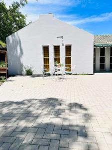 Φωτογραφία από το άλμπουμ του La Nabel Cottage στο Μπλουμφοντέιν