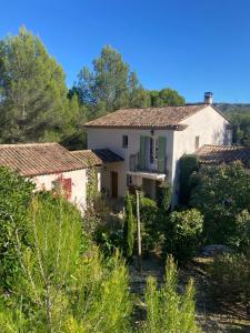 Το κτήριο όπου στεγάζεται  το bed & breakfast