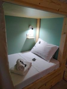 Ένα ή περισσότερα κρεβάτια σε δωμάτιο στο Urban Hostel Mindelo