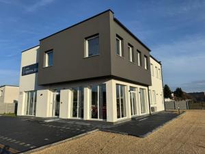 Το κτήριο όπου στεγάζεται  το ξενοδοχείο