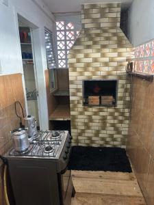 Kuchyň nebo kuchyňský kout v ubytování Sobrado em Shangrila! 50M do mar