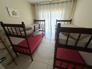 Postel nebo postele na pokoji v ubytování Sobrado em Shangrila! 50M do mar