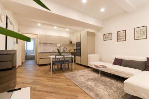 Kuchyň nebo kuchyňský kout v ubytování Appartamento 2 Leoni