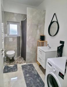 Gallery image of NEW Home Confort Clim Jardin Parking Netflix in Haguenau