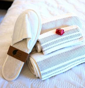 Postel nebo postele na pokoji v ubytování Luer Prince - Villetta con vista lago sul Lago Iseo + 60 fotografií