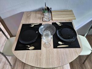 Nápoje v ubytování Mother Teresa Apartments