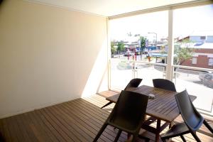 Balkón nebo terasa v ubytování The Australian Hotel Motel