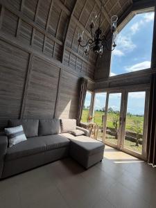 Φωτογραφία από το άλμπουμ του CARROLINE homestay ricefield σε Kapal