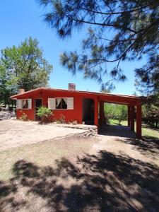 Bygningen som feriehuset ligger i + 41 billeder