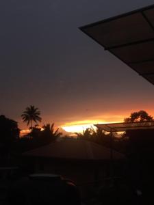 Východ nebo západ slunce při pohledu z apartmánu nebo okolí