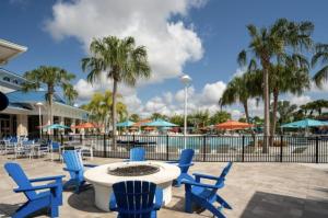 Πισίνα στο ή κοντά στο New 2025 Bambi Orlando Pool Vacation Home