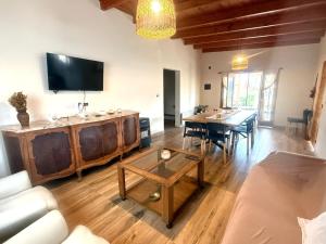 Et tv og/eller underholdning på Casa Tafí del Valle