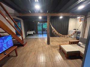 Μια τηλεόραση ή/και κέντρο ψυχαγωγίας στο Cabaña Arjo