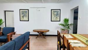 Un lugar para sentarse en Allison Homes