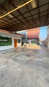 Φωτογραφία από το άλμπουμ του The Square Hotel เดอะสแควร์โฮเทลนครพนม σε Nakhon Phanom