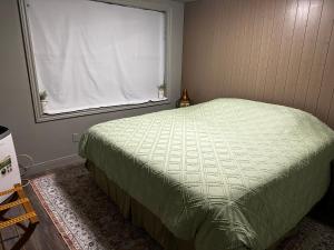 Φωτογραφία από το άλμπουμ του 1 Bedroom Suite King Bed Central Beamsville Lincoln σε Beamsville