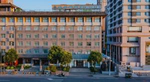 Το κτήριο όπου στεγάζεται  το ξενοδοχείο