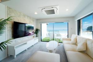 Et tv og/eller underholdning på 波音テラス天草