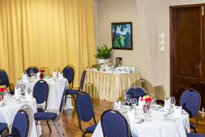 Restoran või mõni muu söögikoht majutusasutuses The Liguanea Club