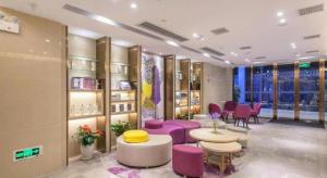 Φωτογραφία από το άλμπουμ του Lavande Hotels Wuhan Guanggu Yangjiawan Metro Station στο Γουχάν +168 φωτογραφίες