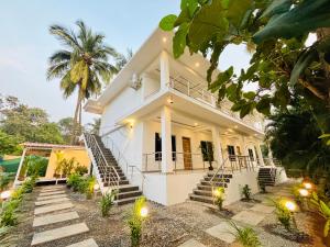 Κήπος έξω από το Shades Ivory - Agonda Beach Resort