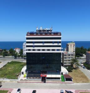 El edificio en el que está el hotel