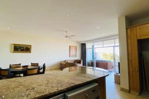 Φωτογραφία από το άλμπουμ του Colonial Sands 8 sleeper with Jacuzzi σε Μάργκεϊτ