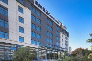 El edificio en el que está el hotel