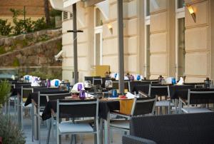 Restaurant o un lloc per menjar a ASTORIA Hotel Opatija