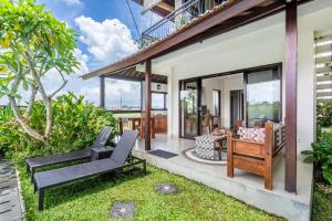 Сад в Rumma Lanna Villa by Great Bali Villas