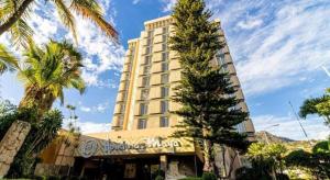 El edificio en el que está el hotel