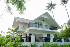 Το κτήριο όπου στεγάζεται  το διαμέρισμα