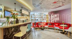 Khu vực ghế ngồi tại Ibis Chengdu Kehua Hotel