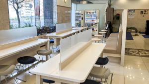 Χώρος καθιστικού στο Toyoko Inn Hokkaido Asahikawa eki Higashi guchi