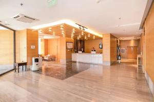 Ο χώρος του λόμπι ή της ρεσεψιόν στο Jin Yi Chain Hotel Agricultural University Branch