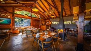 TV a/nebo společenská místnost v ubytování Abant Niz