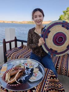 Φαγητό σε αυτό το διαμέρισμα ή κάπου εκεί κοντά