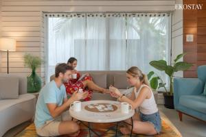 Huéspedes de Ekostay Gold- Salt Water Villa I Sea View I 200 meters from Beach