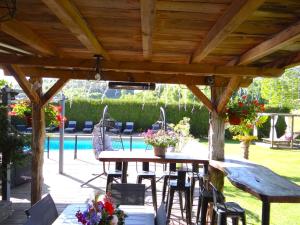 Πισίνα στο ή κοντά στο Grande Maison pour les groupes 10 pers max