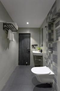 Phòng tắm tại Kzar Park