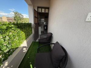 Χώρος καθιστικού στο B106 -Aries Luxe Suites 1 Bedroom