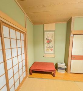 Postel nebo postele na pokoji v ubytování THE LOOKOUT KUSATSU - Vacation STAY 90962v