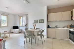 Nhà bếp/bếp nhỏ tại Appartamento Liù