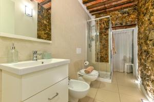 Phòng tắm tại Appartamento Liù +11 ảnh